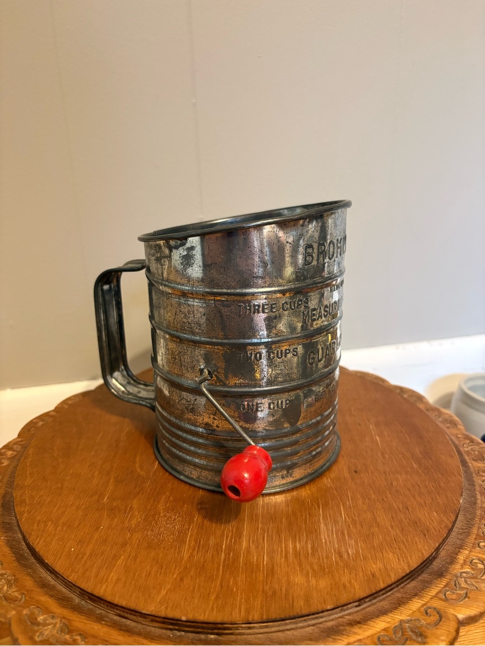 Vintage Bromwell’s 3 Cup Metal Flour Sifter